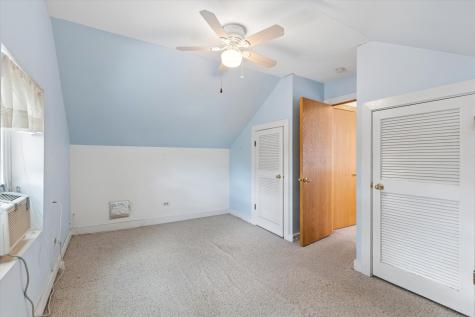 4217 West Grace Street Chicago IL 60641