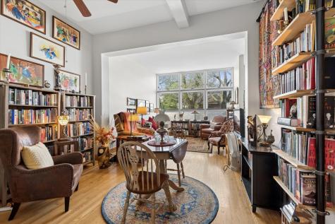 4217 West Grace Street Chicago IL 60641