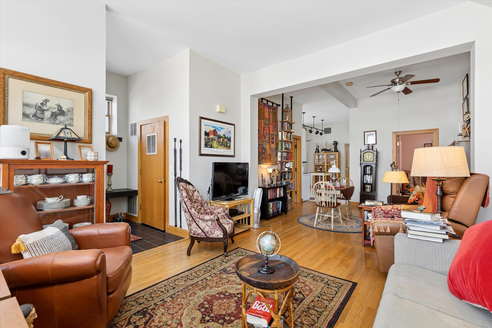 4217 West Grace Street Chicago IL 60641