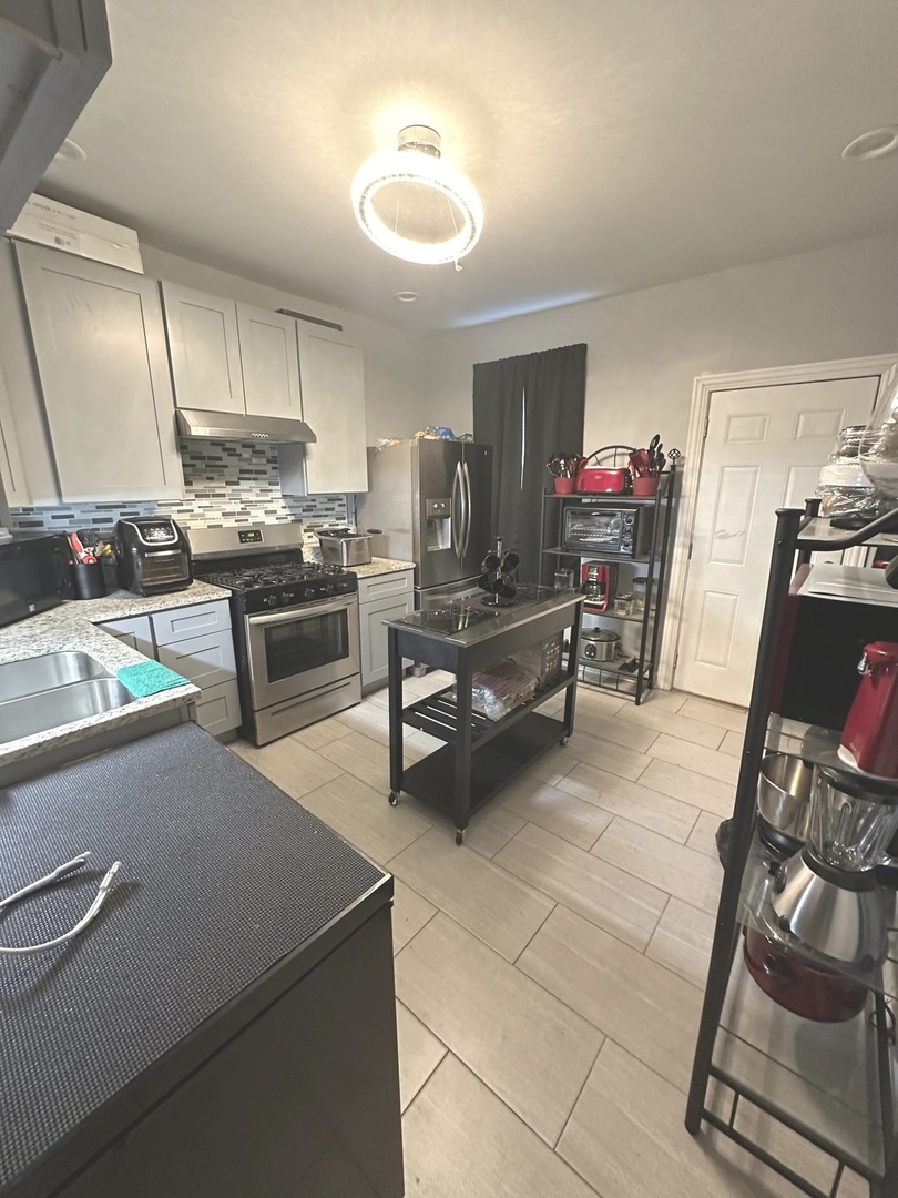 4424 West Congress Parkway Chicago IL 60624