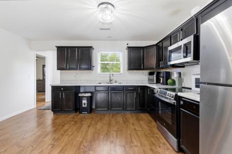 211 Wild Rose Lane Marion IL 62959