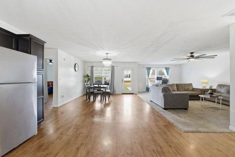 211 Wild Rose Lane Marion IL 62959