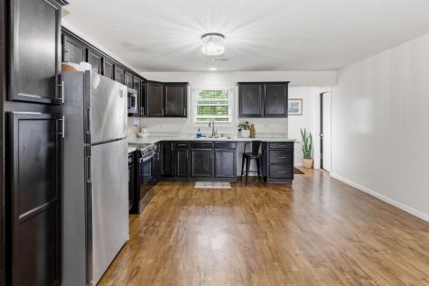 211 Wild Rose Lane Marion IL 62959