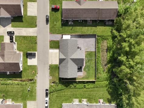 211 Wild Rose Lane Marion IL 62959