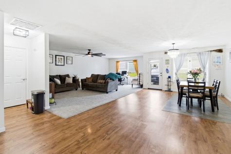 211 Wild Rose Lane Marion IL 62959
