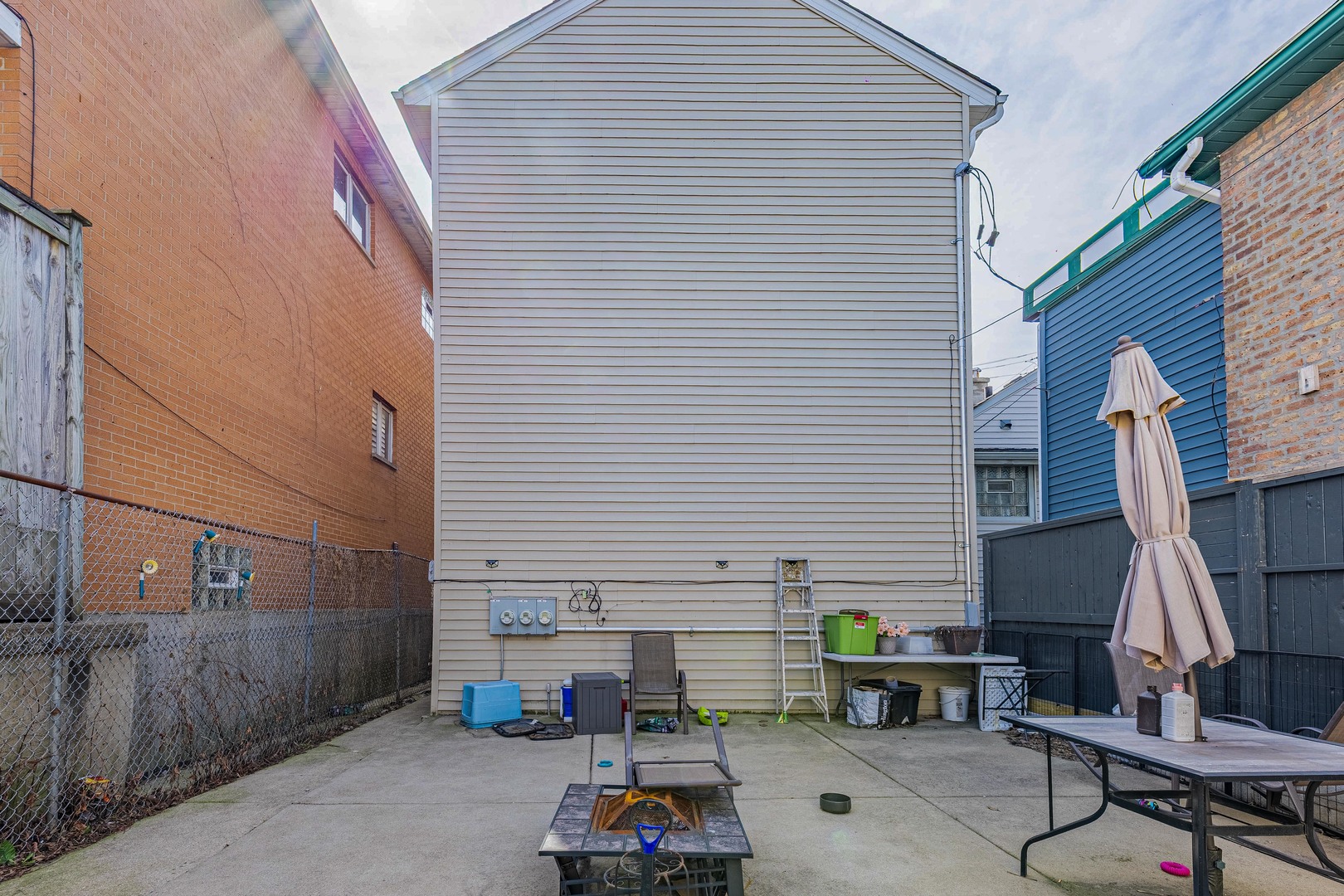 2919 South Keeley Street Chicago IL 60608