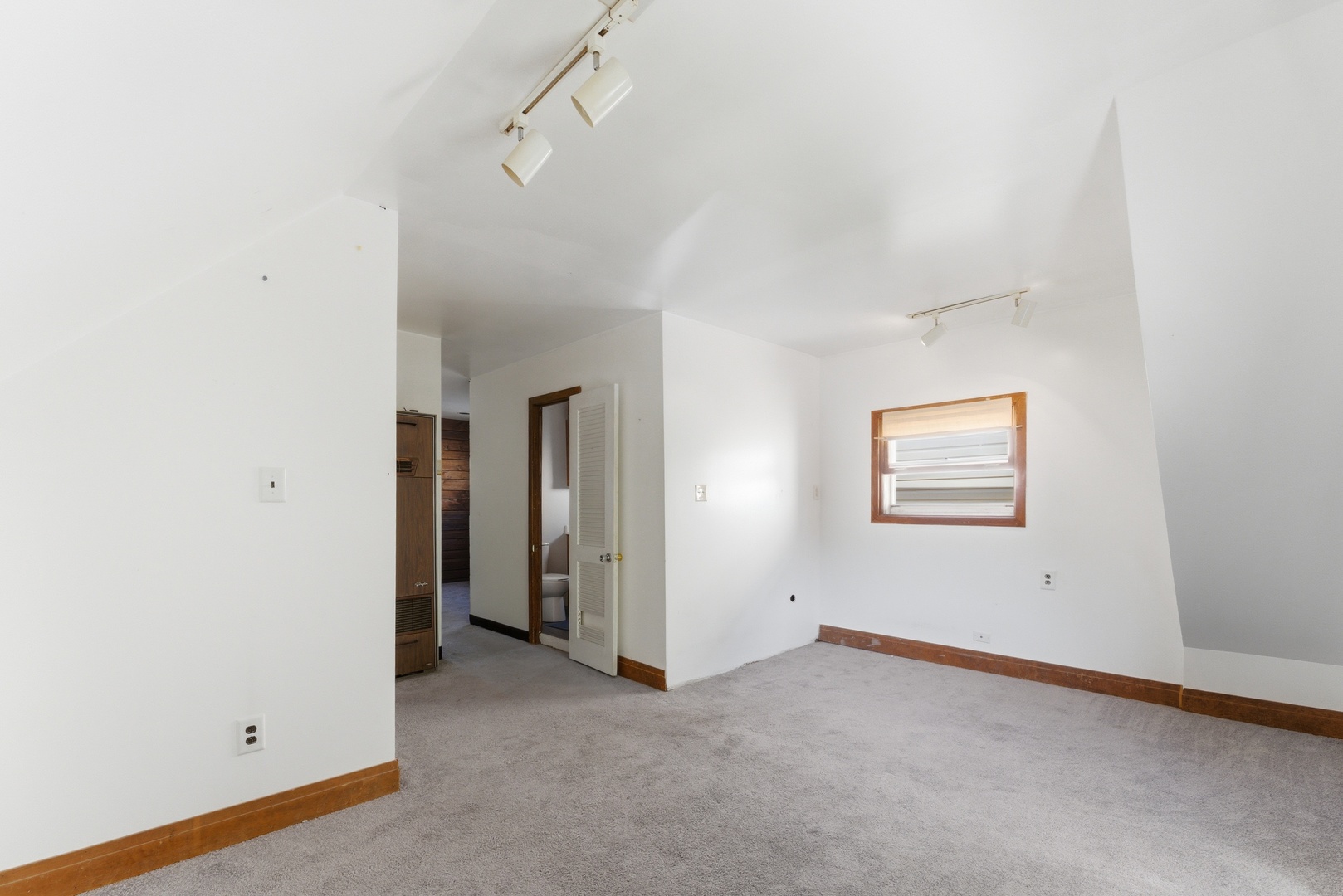 3820 West George Street Chicago IL 60618