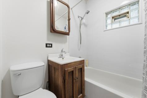 3820 West George Street Chicago IL 60618