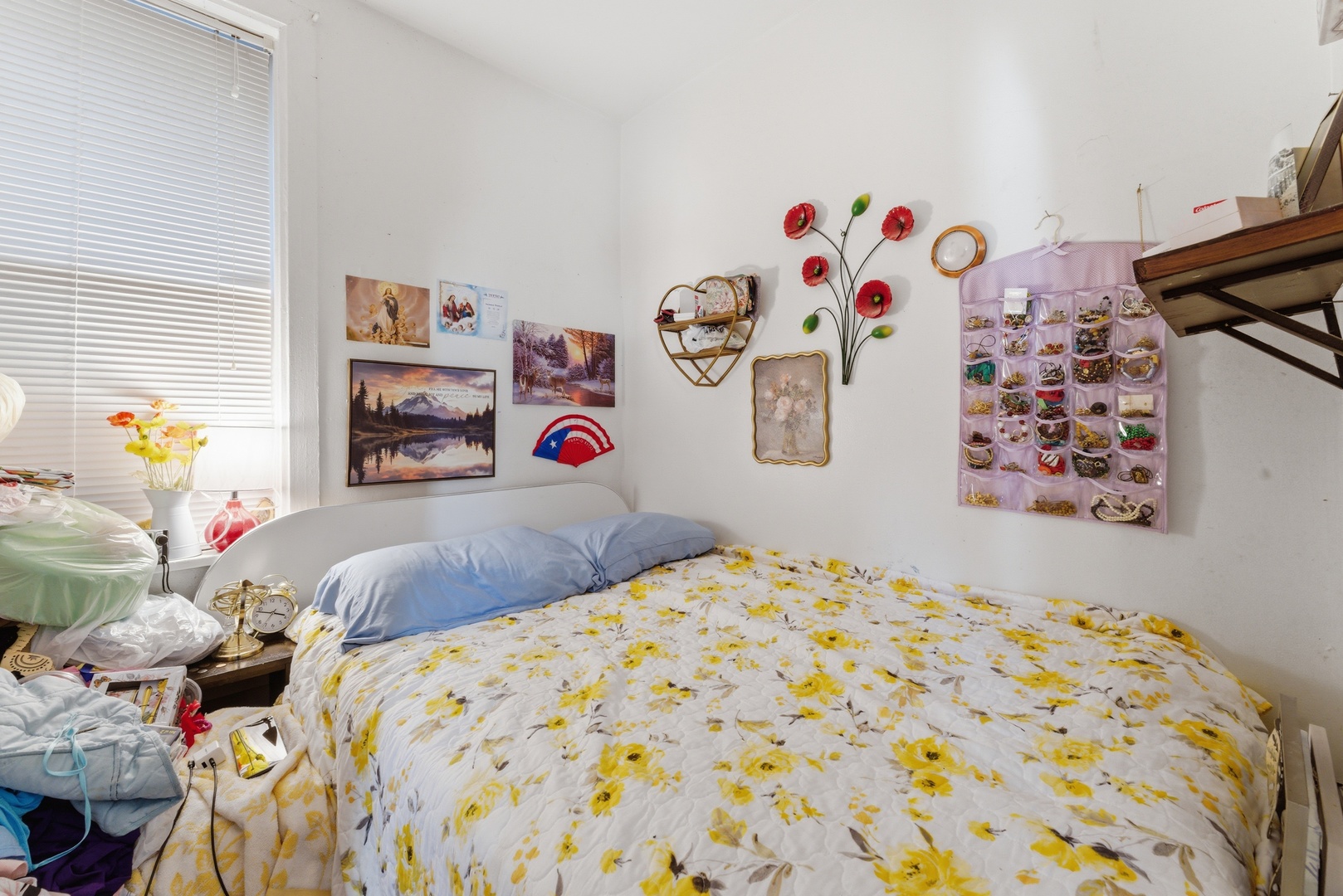 3820 West George Street Chicago IL 60618