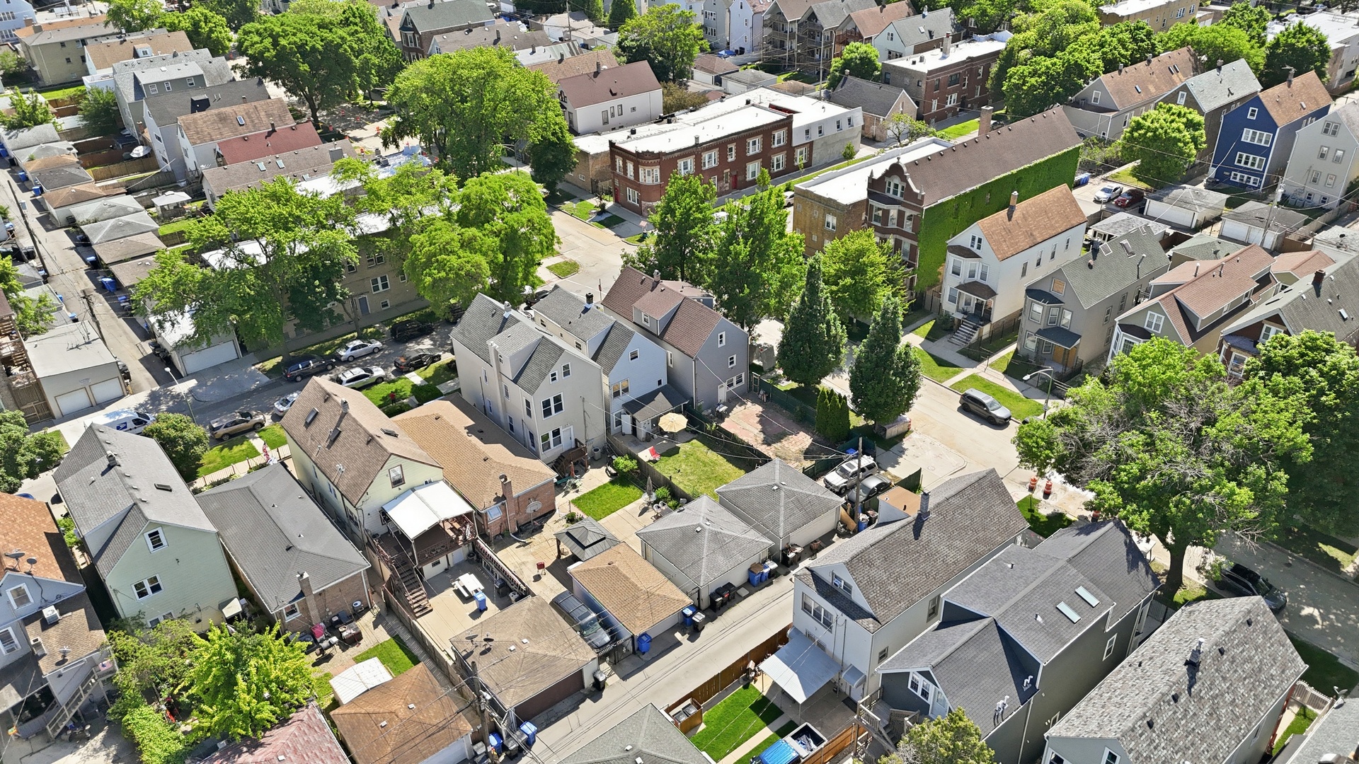 3820 West George Street Chicago IL 60618