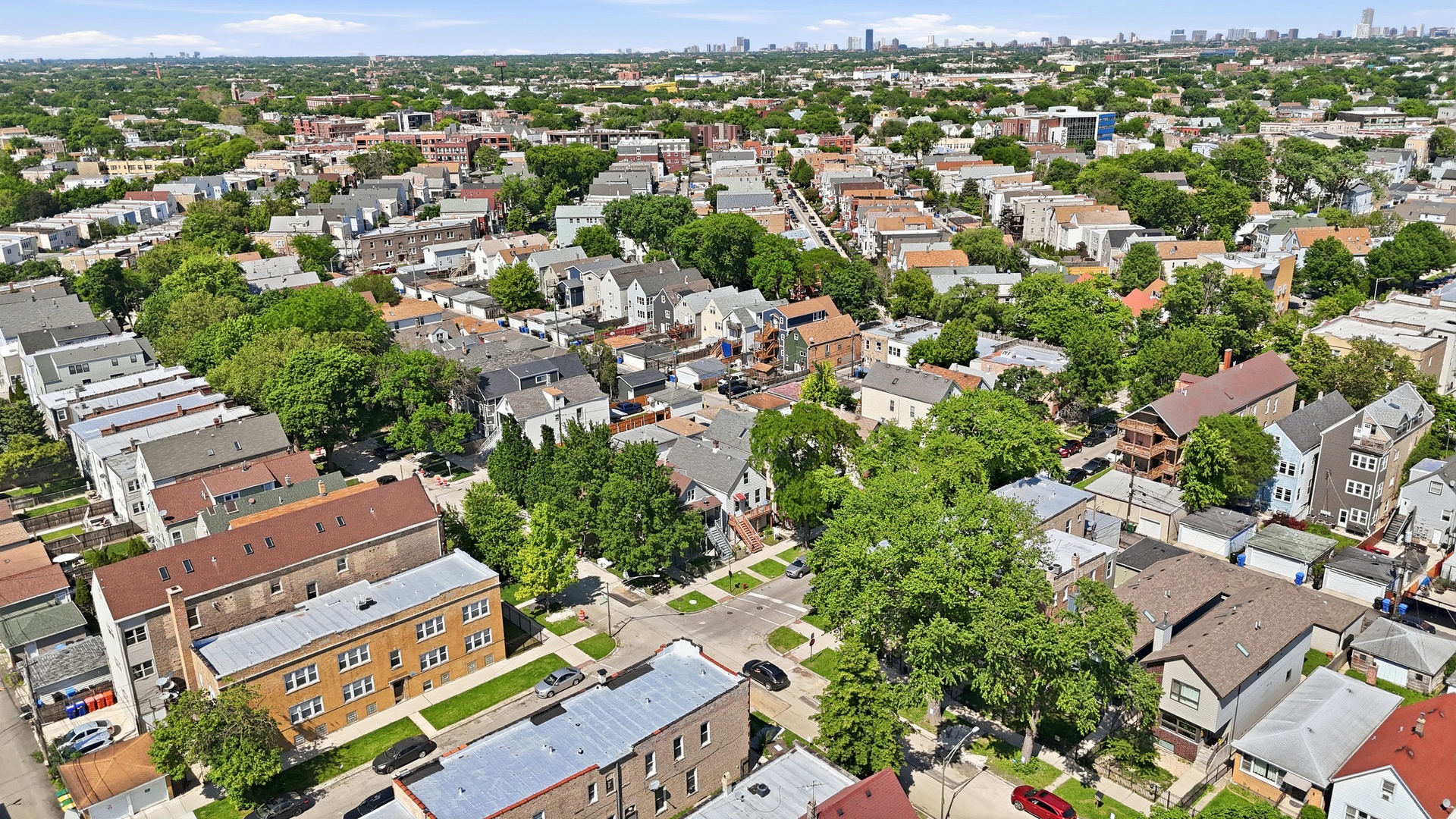 3820 West George Street Chicago IL 60618