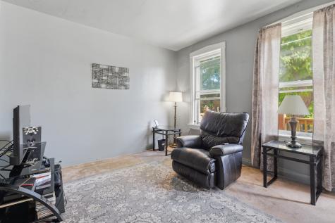 3820 West George Street Chicago IL 60618