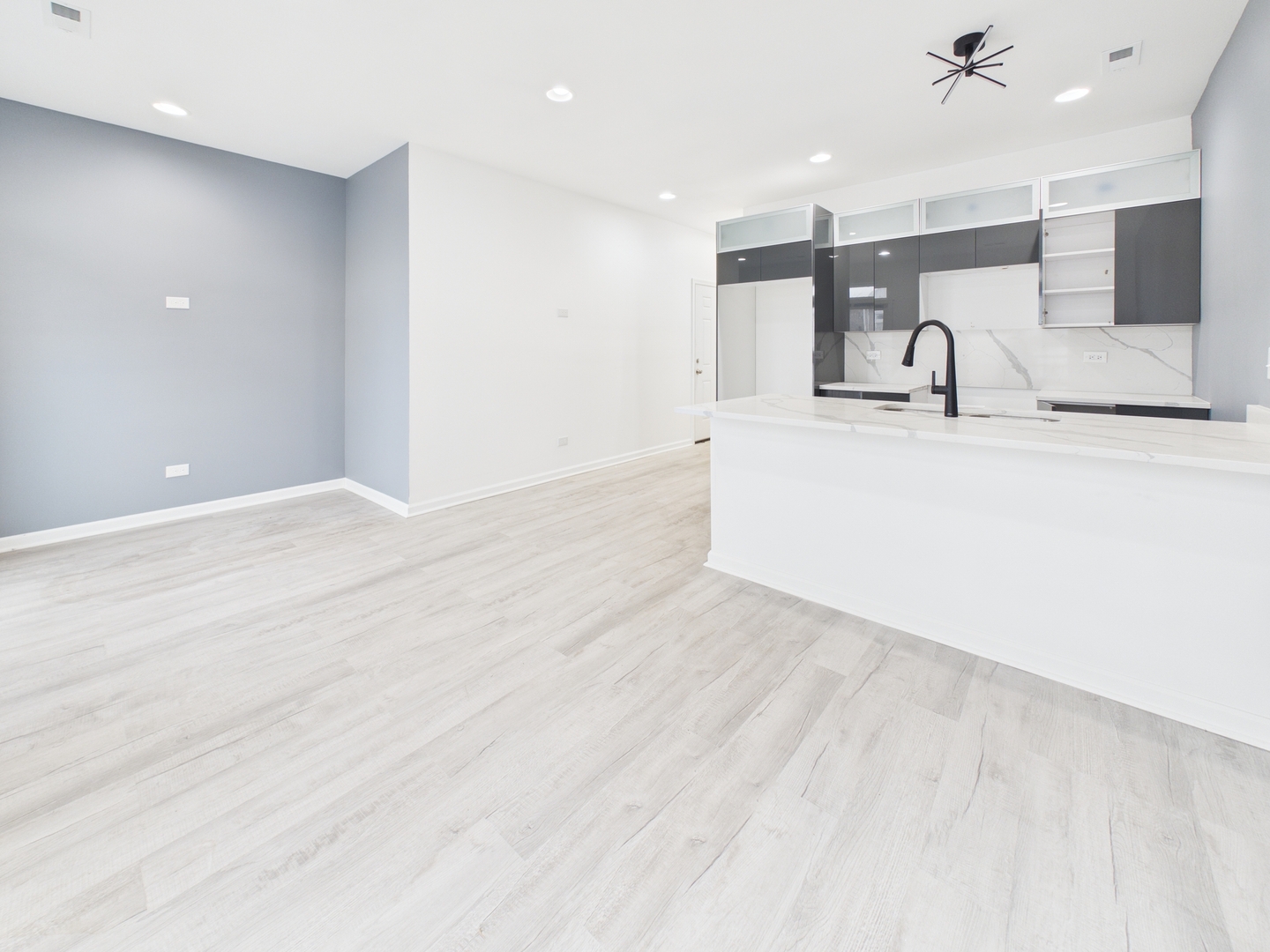 6346 South Evans Avenue Chicago IL 60637