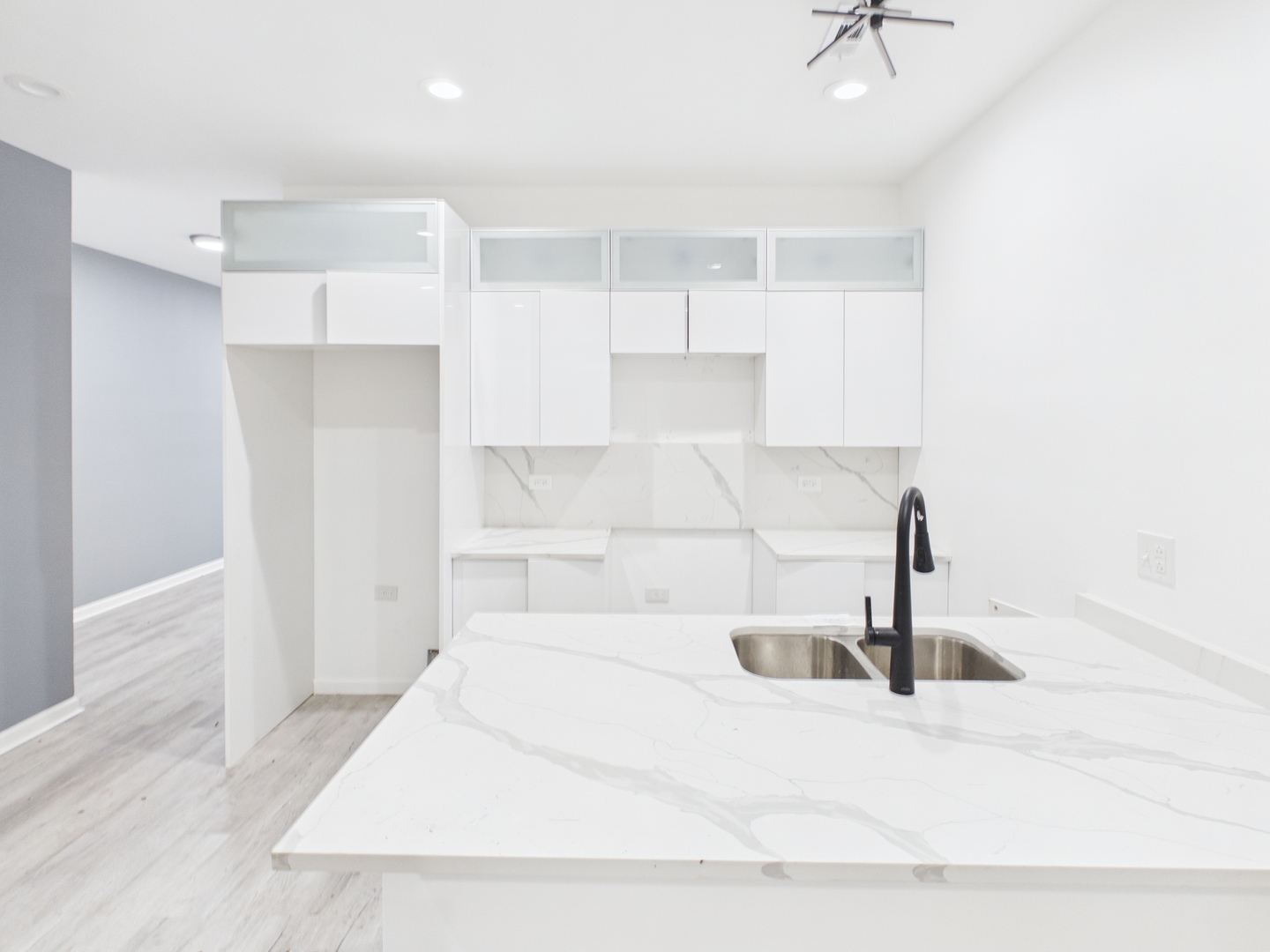 6346 South Evans Avenue Chicago IL 60637
