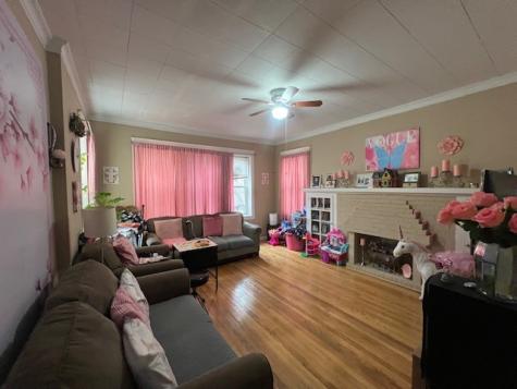 1627 North Lotus Avenue Chicago IL 60639