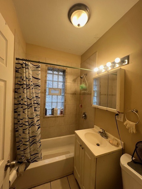 1627 North Lotus Avenue Chicago IL 60639
