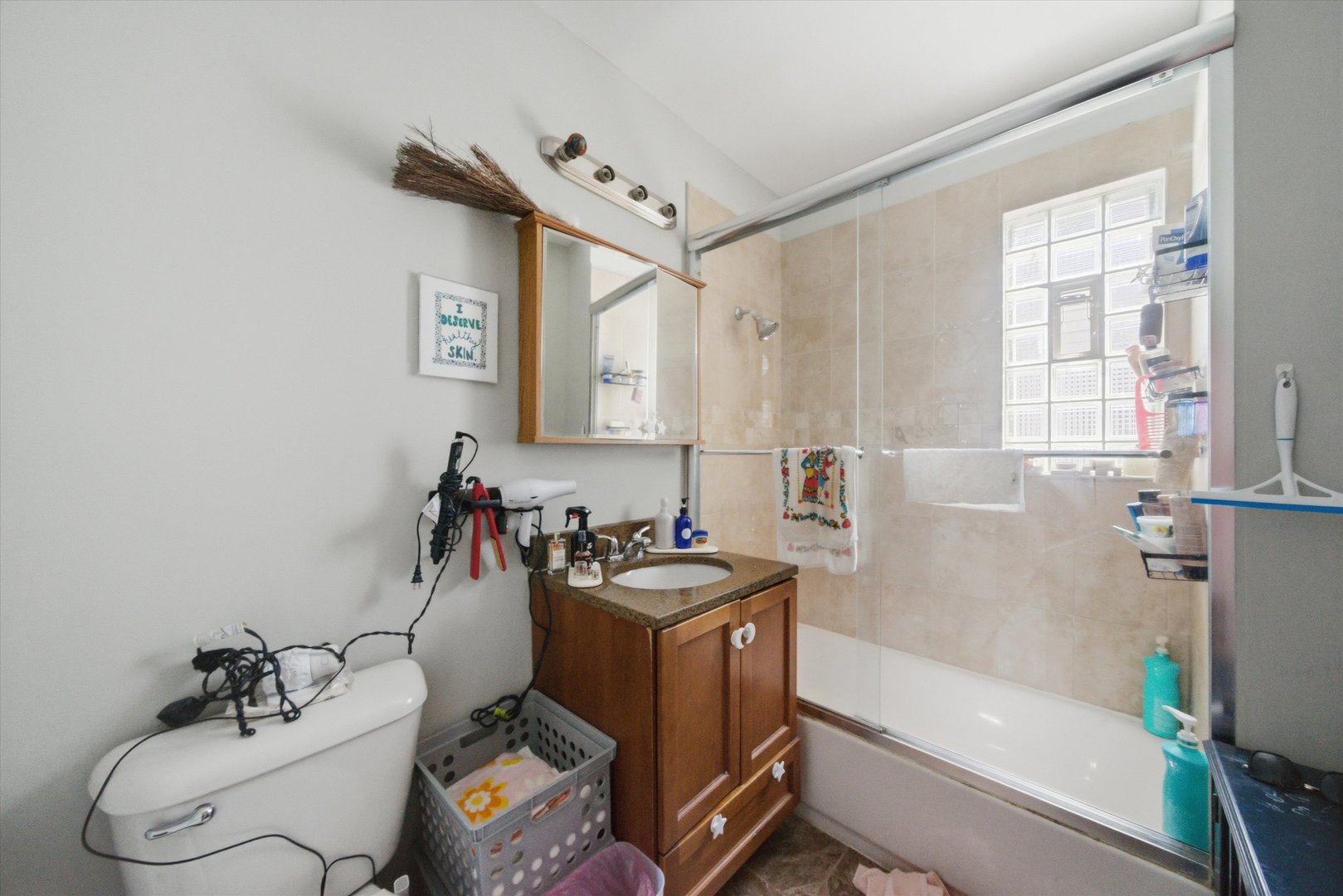 5117 North Western Avenue Chicago IL 60625