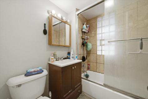 5117 North Western Avenue Chicago IL 60625