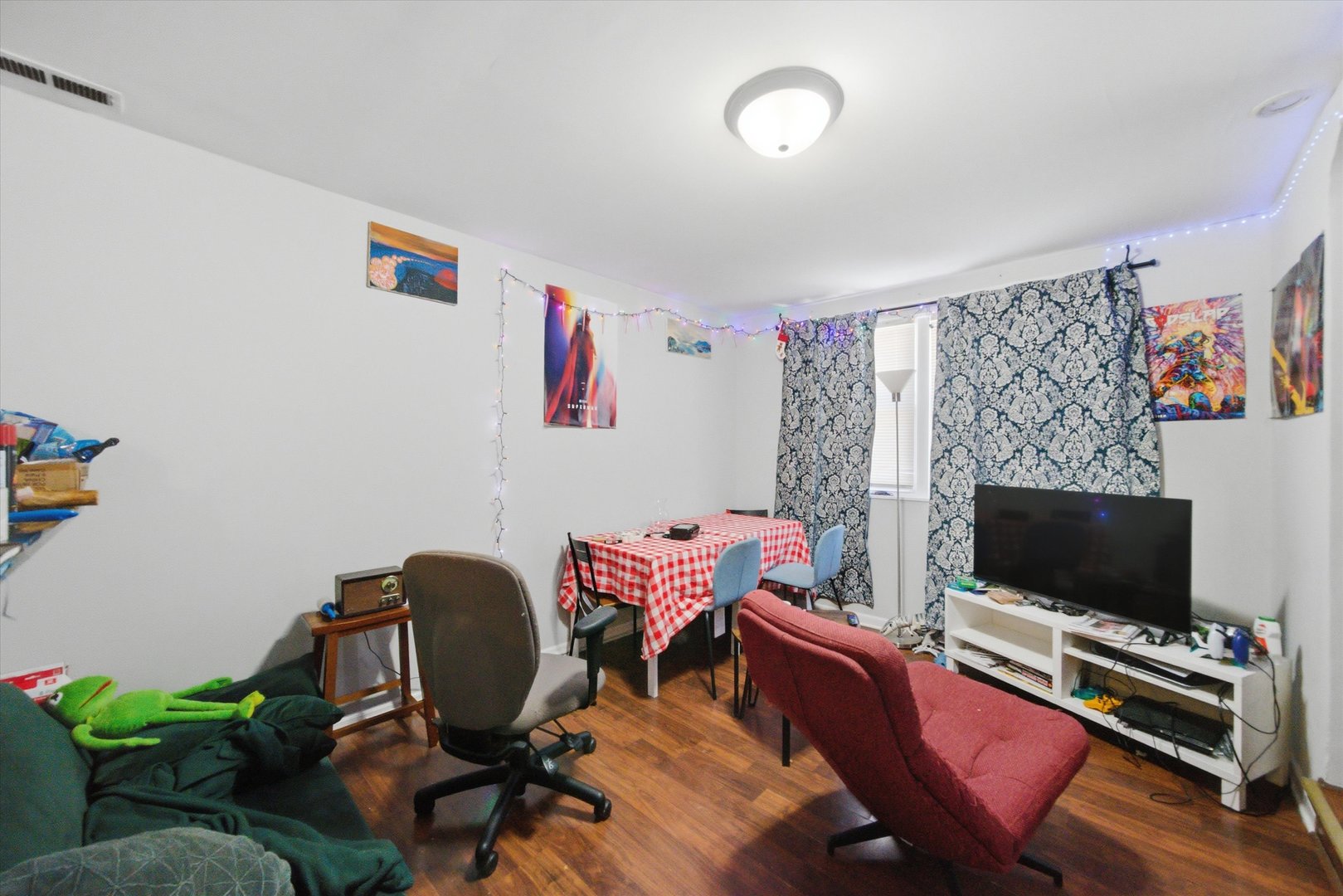 5117 North Western Avenue Chicago IL 60625