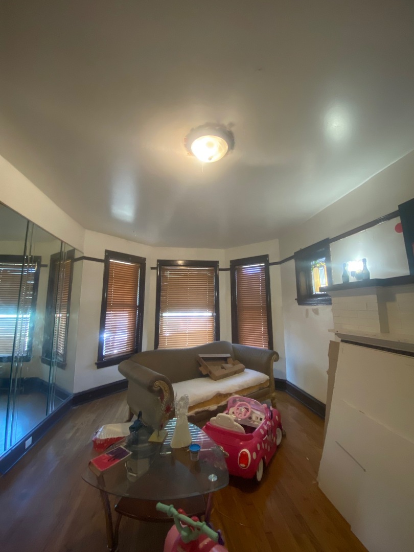 3903 West Monroe Street Chicago IL 60624