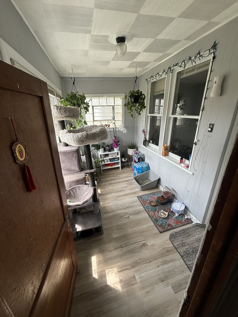 2249 North Long Avenue Chicago IL 60639