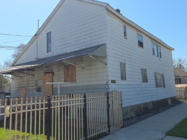 10029 South Exchange Avenue Chicago IL 60617