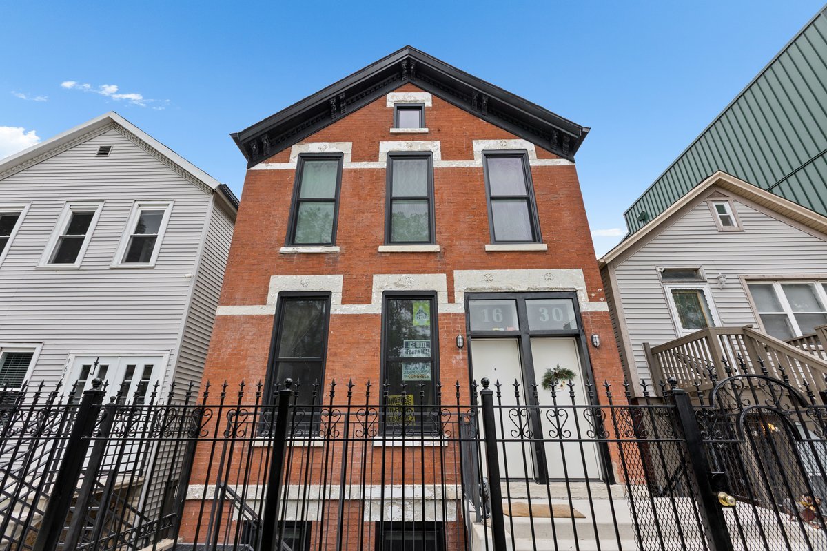1630 West 21st Place Chicago IL 60608