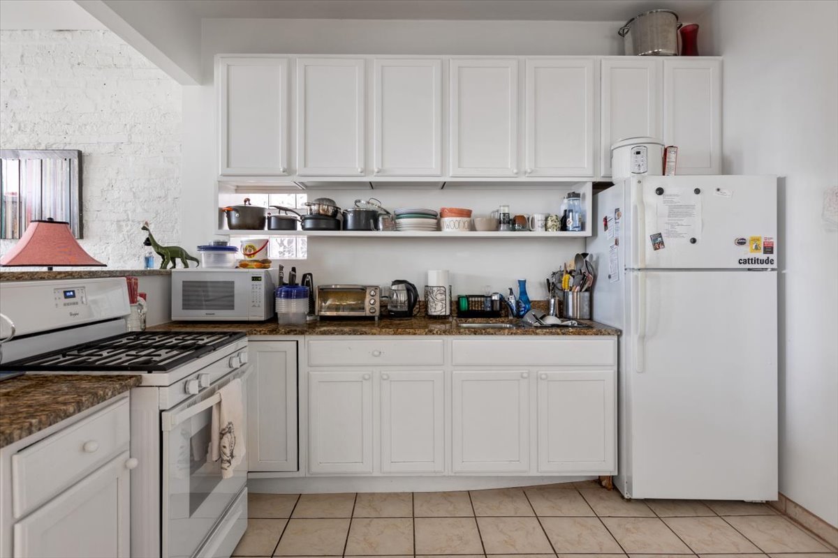 1630 West 21st Place Chicago IL 60608