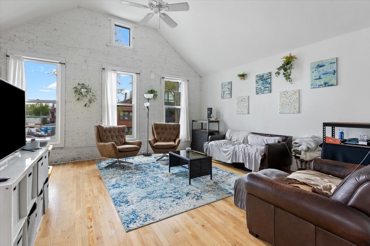 1630 West 21st Place Chicago IL 60608