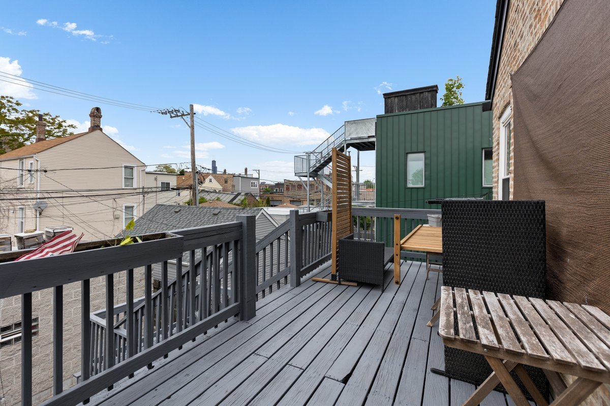 1630 West 21st Place Chicago IL 60608