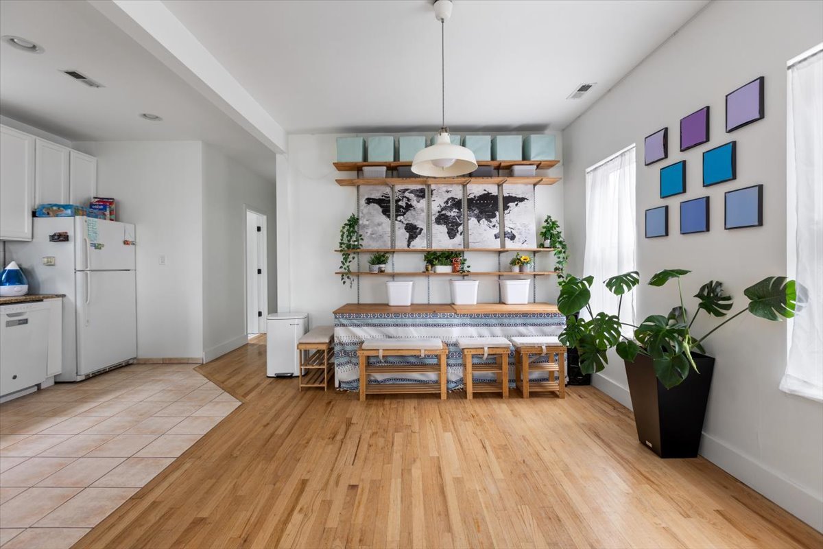 1630 West 21st Place Chicago IL 60608