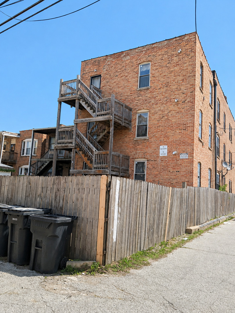 6244 South Langley Avenue Chicago IL 60637
