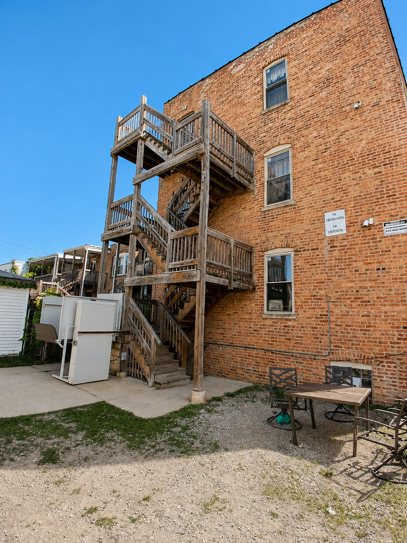 6244 South Langley Avenue Chicago IL 60637