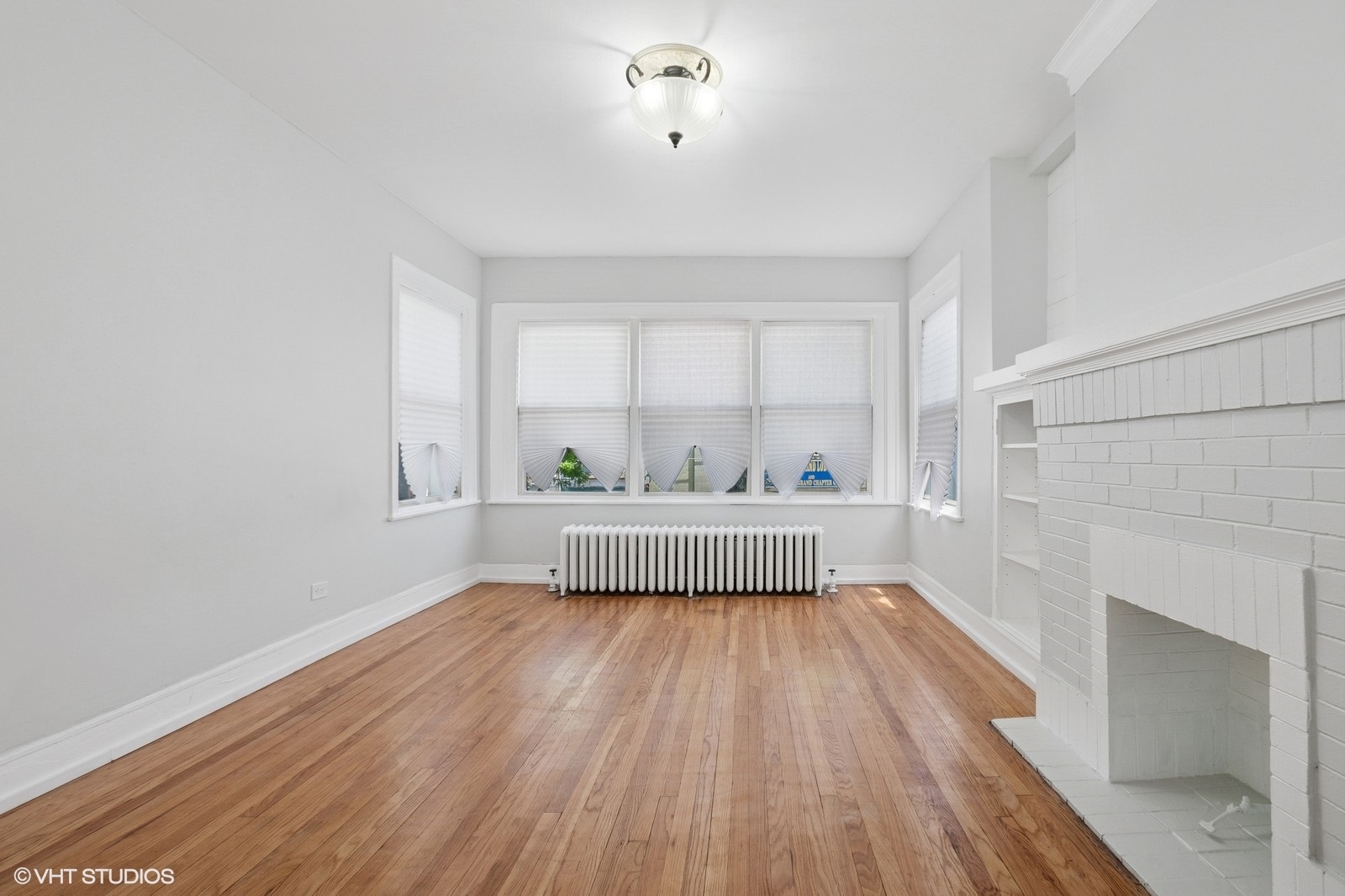 7440 South Ingleside Avenue Chicago IL 60619