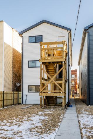 6220 South King Drive Chicago IL 60637
