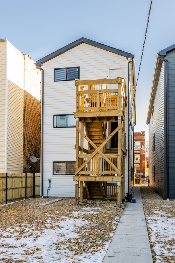 6220 South King Drive Chicago IL 60637
