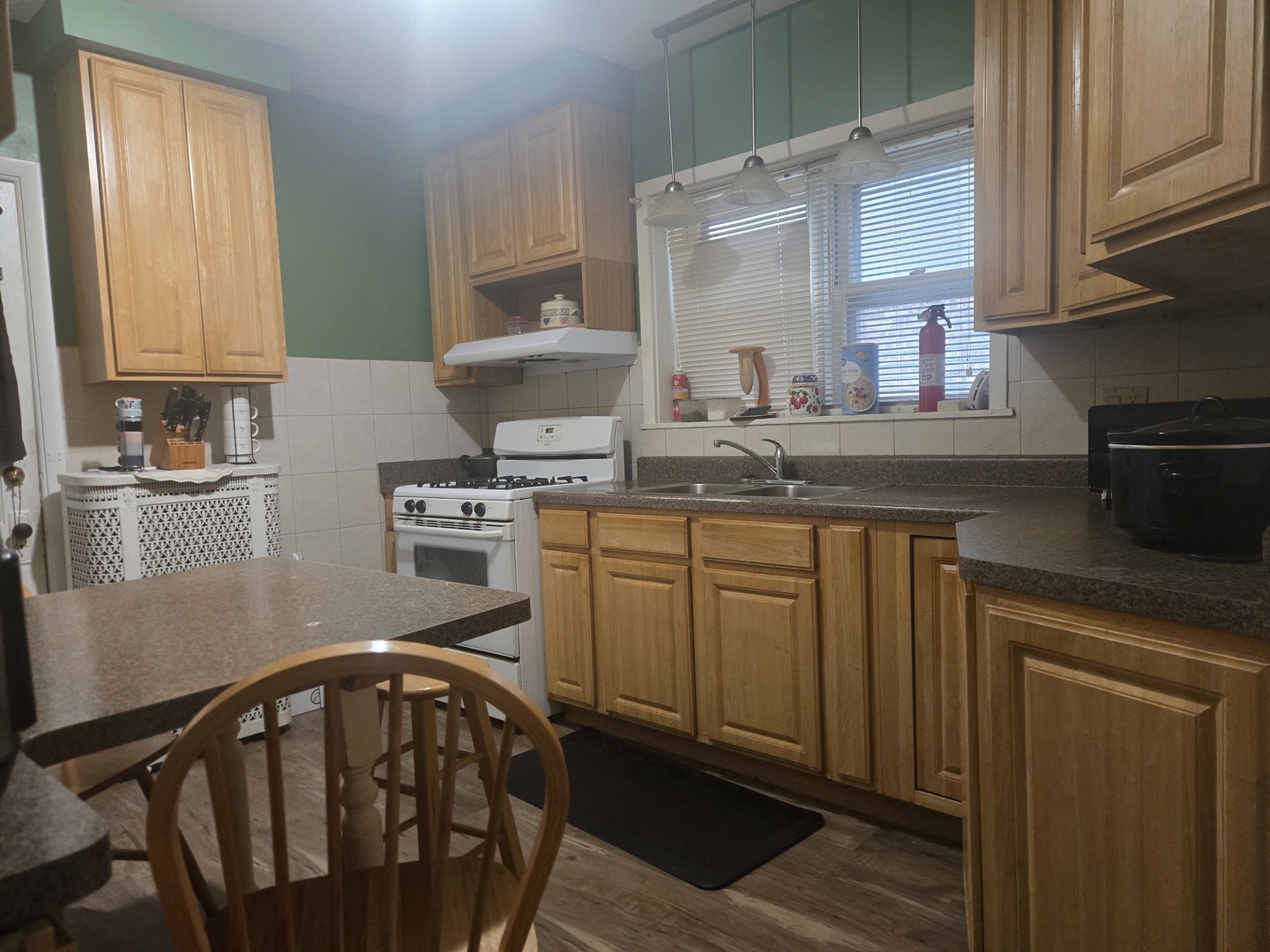 5342 West Newport Avenue Chicago IL 60641