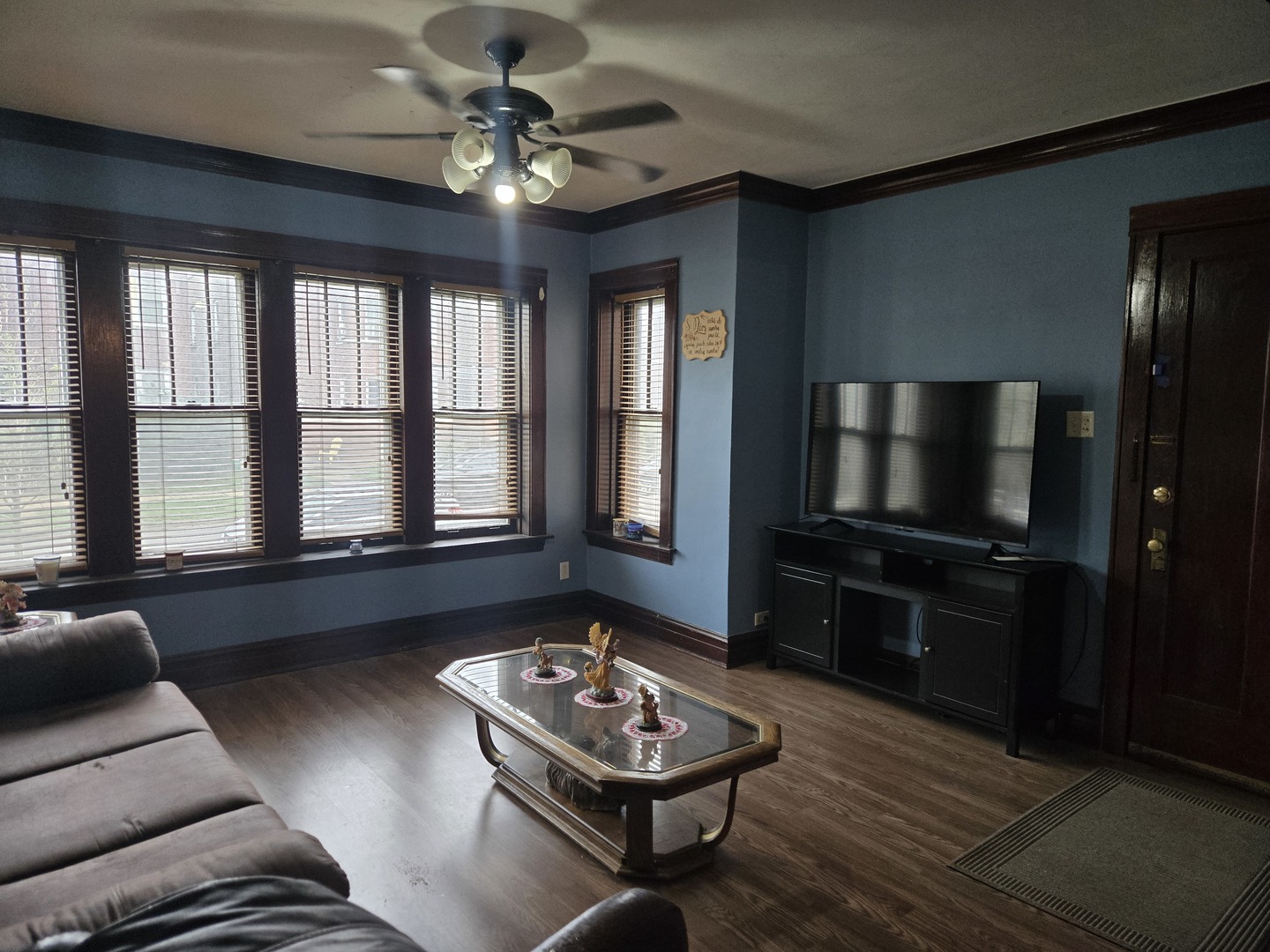 5342 West Newport Avenue Chicago IL 60641