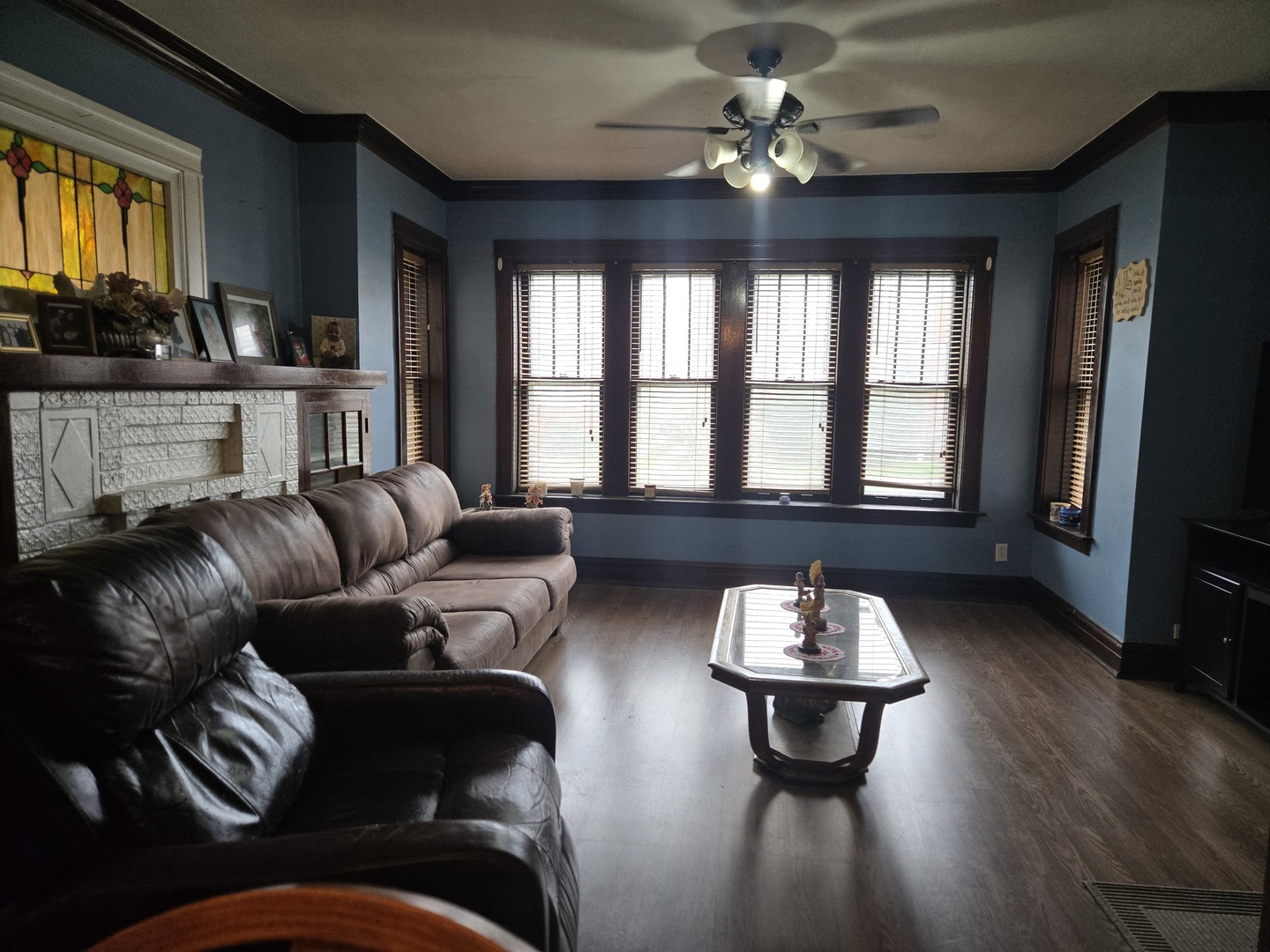 5342 West Newport Avenue Chicago IL 60641