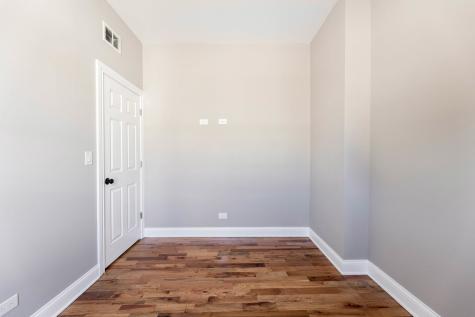 820 North Monticello Avenue Chicago IL 60651