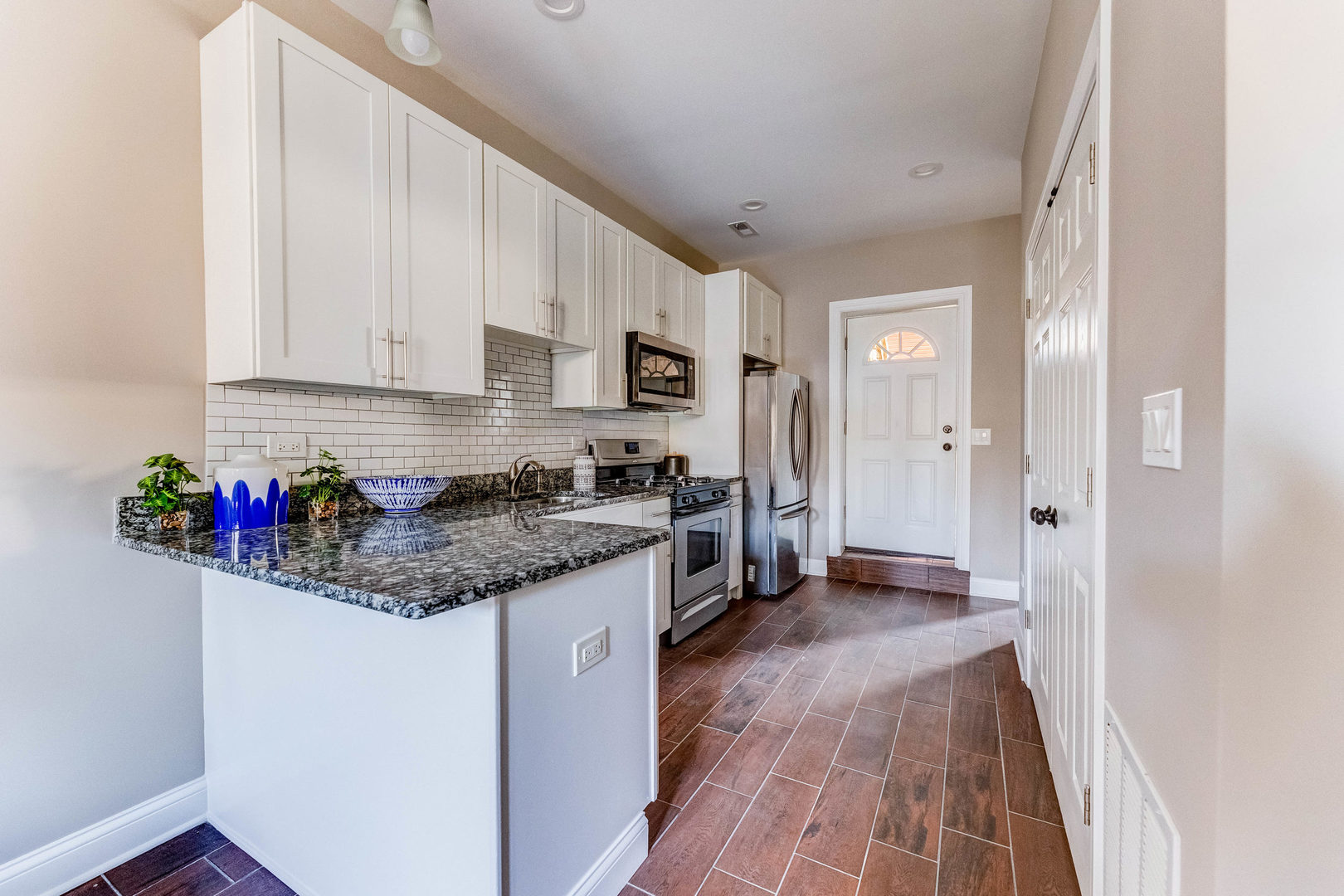 820 North Monticello Avenue Chicago IL 60651