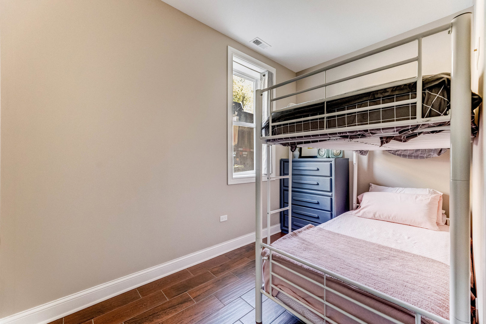 820 North Monticello Avenue Chicago IL 60651