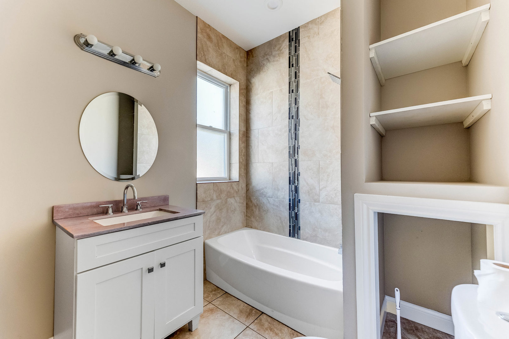 820 North Monticello Avenue Chicago IL 60651