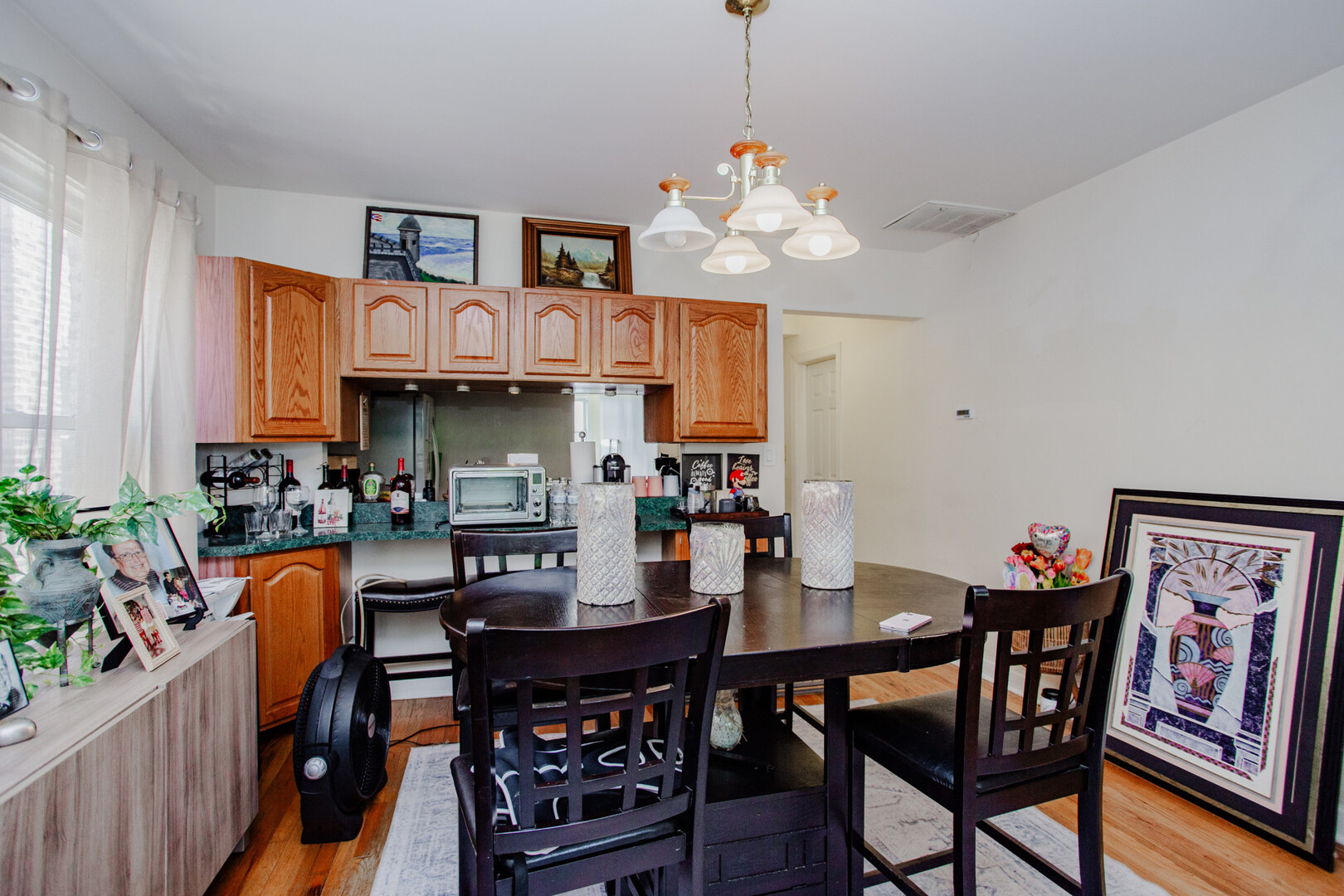 4133 West Melrose Street Chicago IL 60641