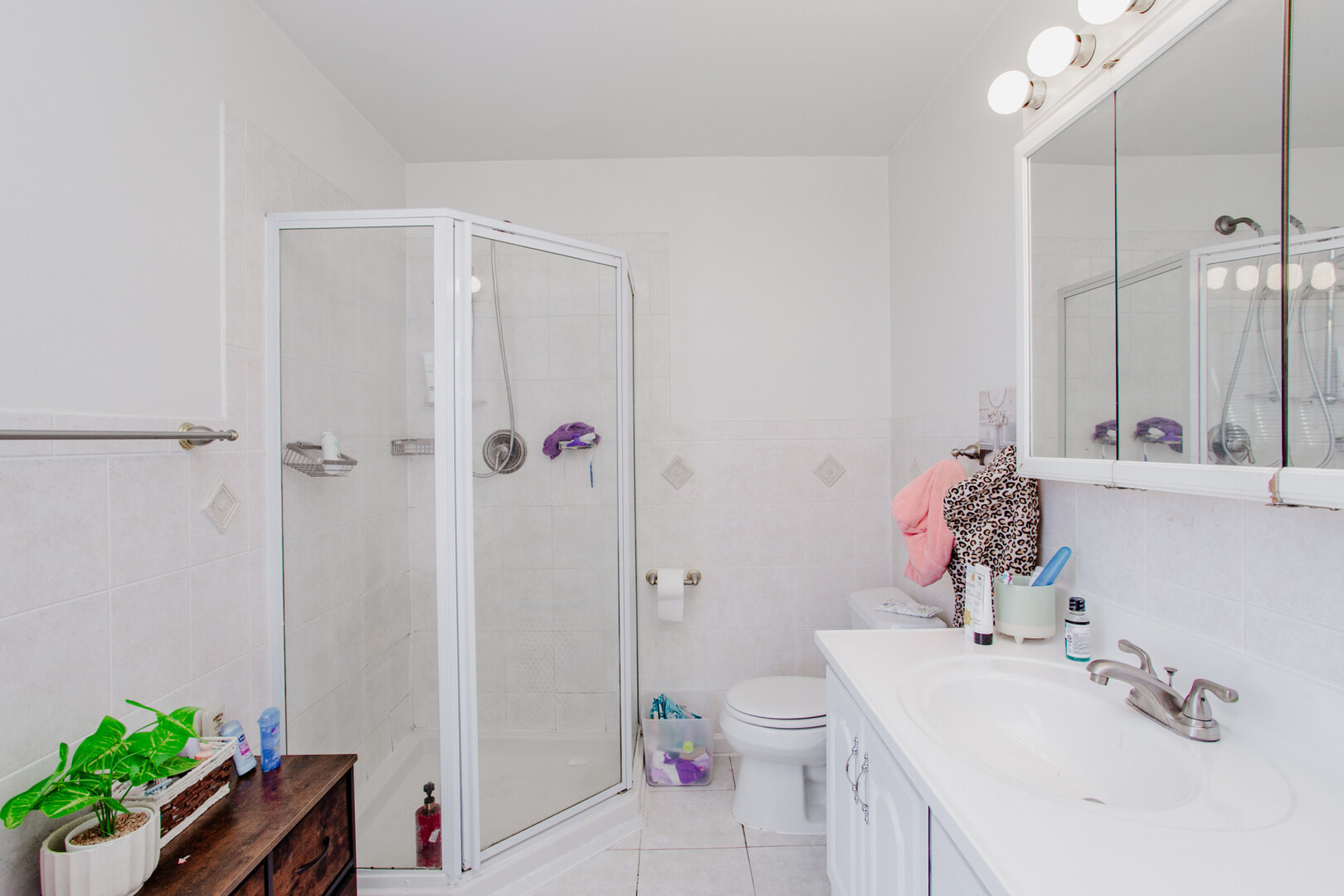 4133 West Melrose Street Chicago IL 60641