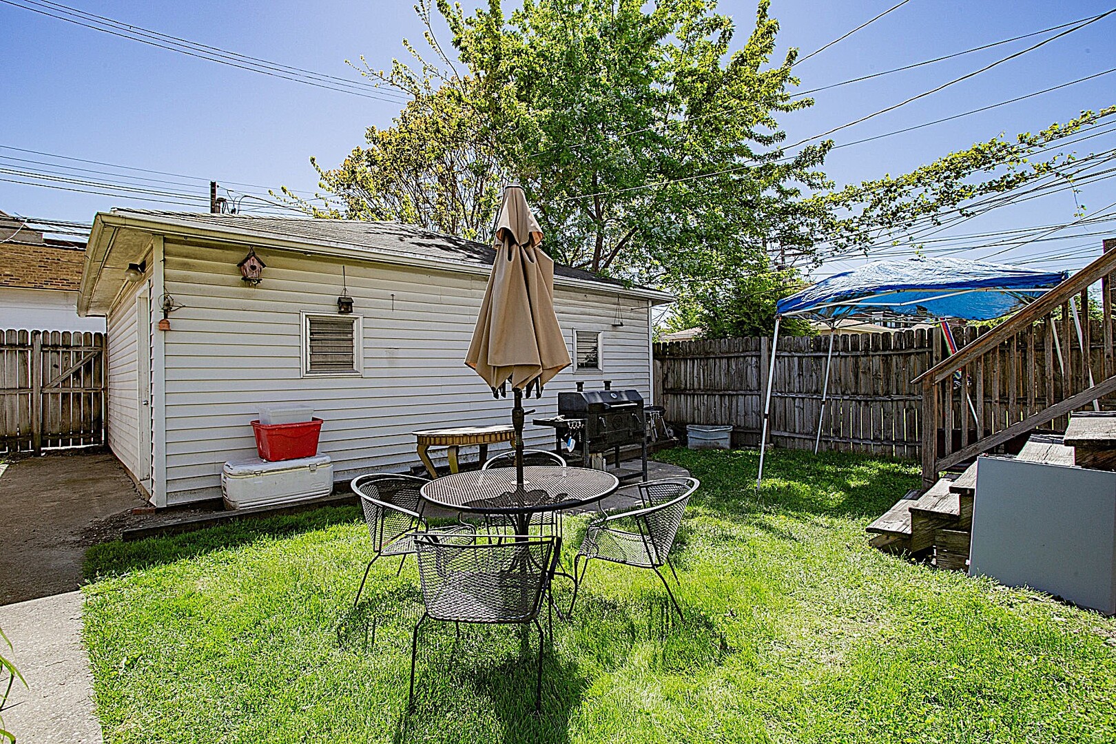 4133 West Melrose Street Chicago IL 60641