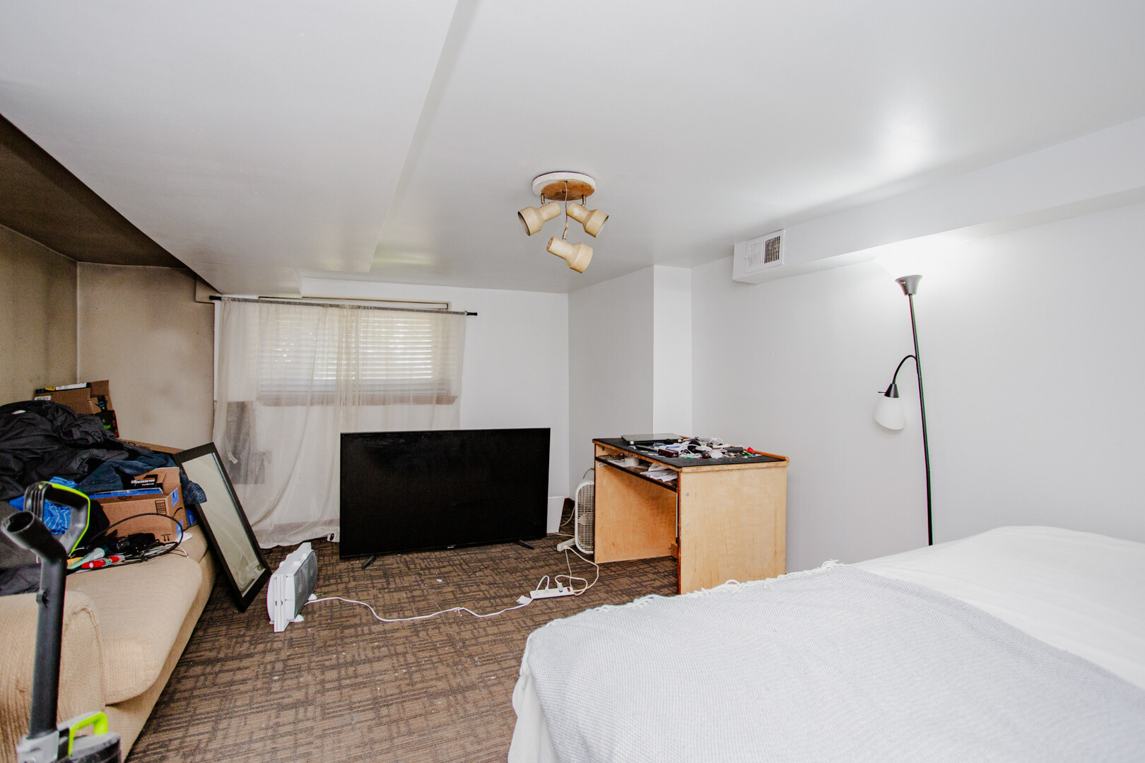 4133 West Melrose Street Chicago IL 60641