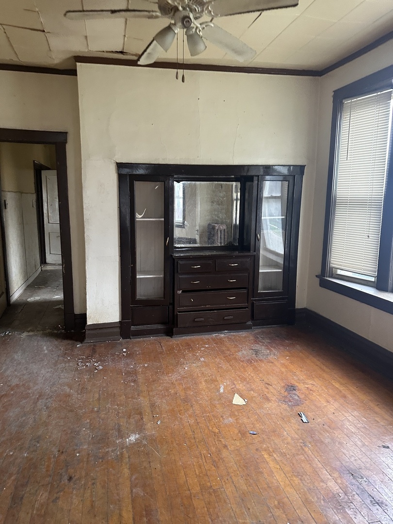 134 West 107th Street Chicago IL 60628