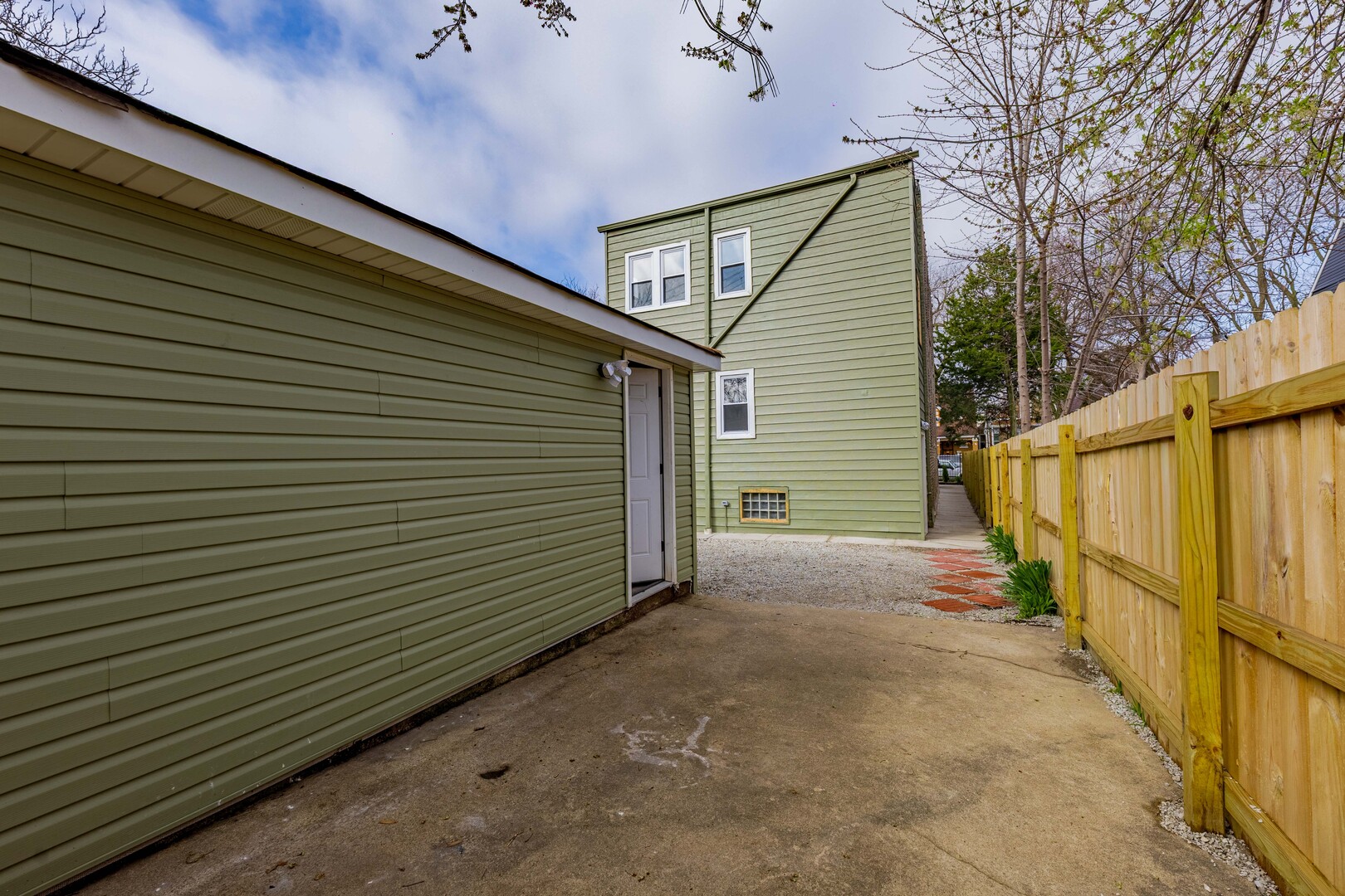 6527 South Marshfield Avenue Chicago IL 60636
