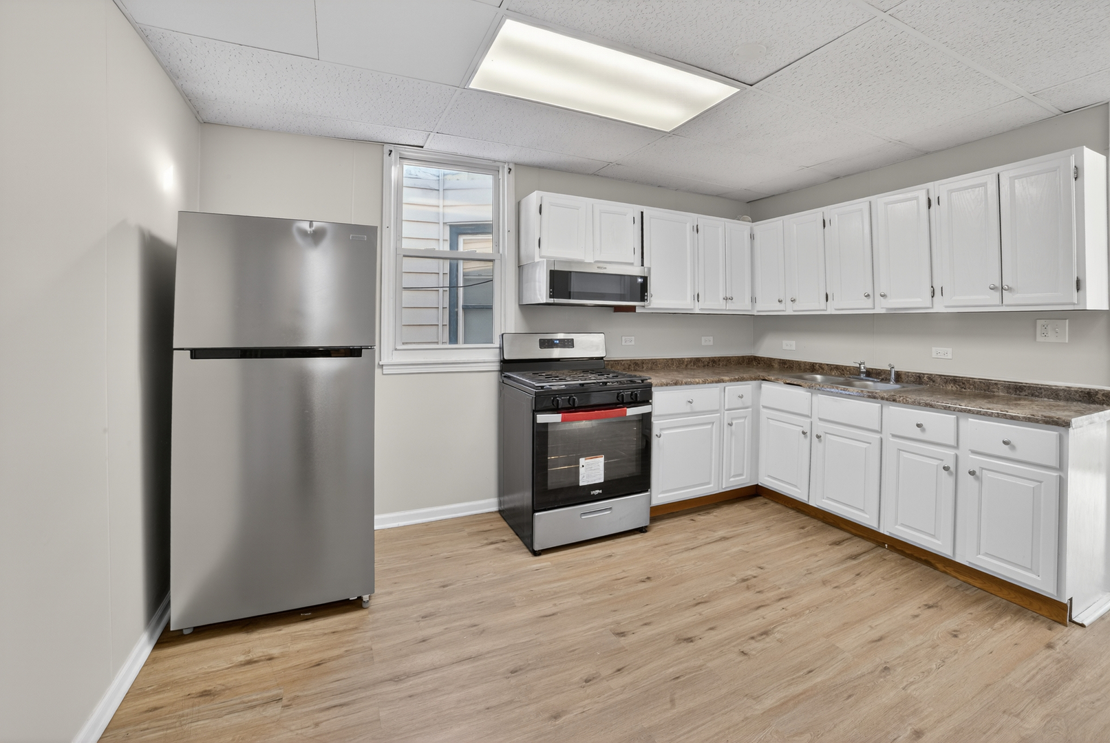 917 North Cicero Avenue Chicago IL 60651
